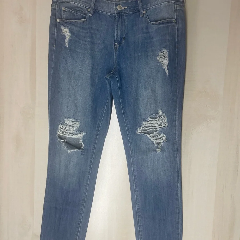 Articles of Society distressed straight leg‎ denim jeans size 28